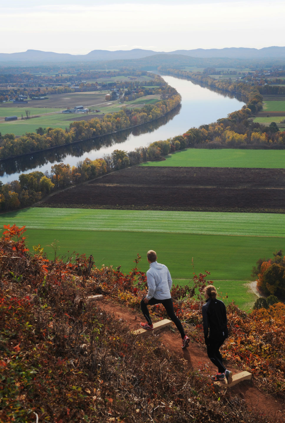 Hiking Mount Sugarloaf
